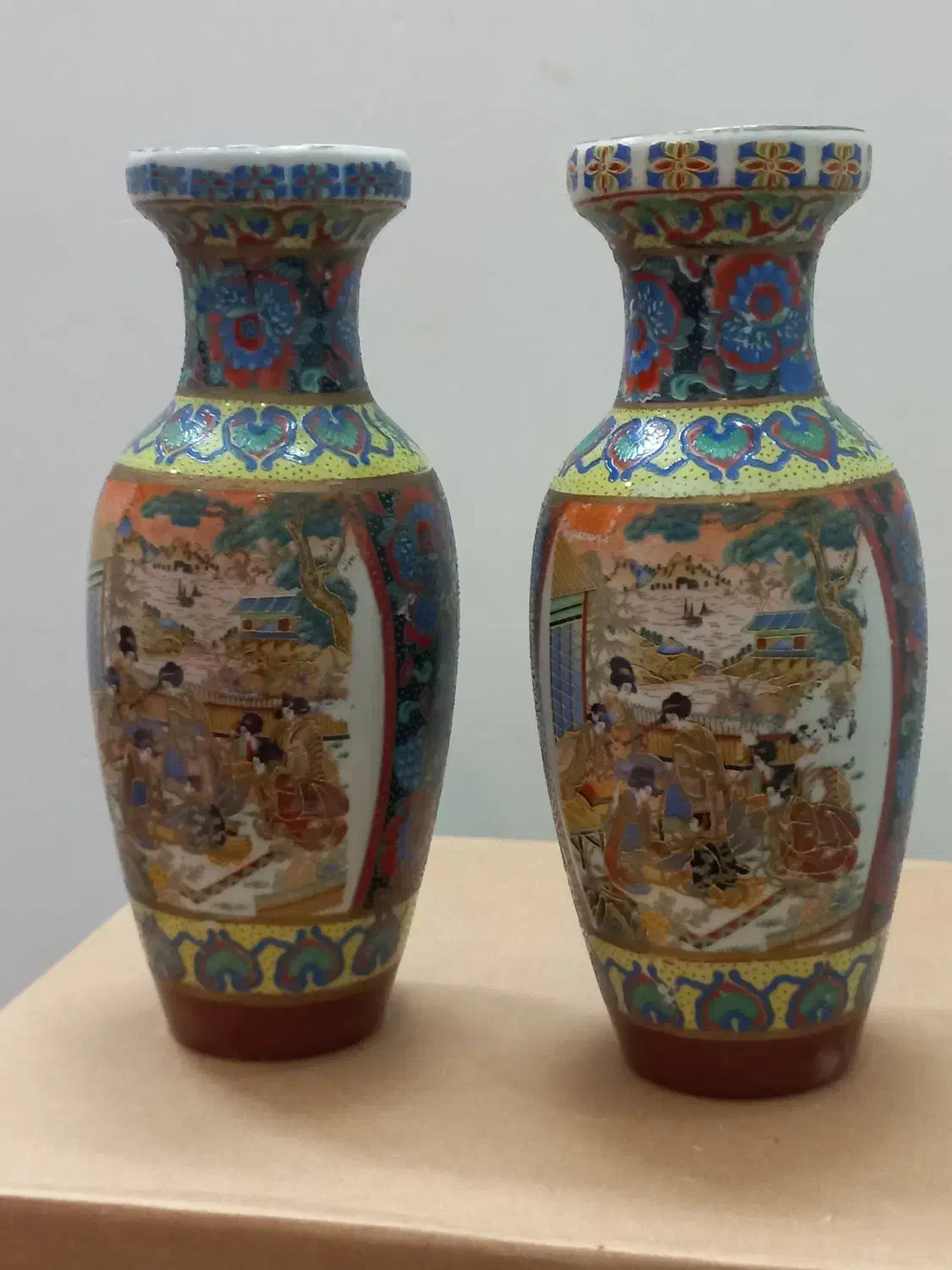 گلدان گل مرغی قدیمی|گل مصنوعی|قم, زنبیل آباد|دیوار