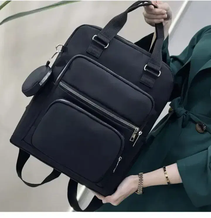 کیف و کفش مدارس|کیف، کفش، کمربند|تربتحیدریه, کاشانی|دیوار