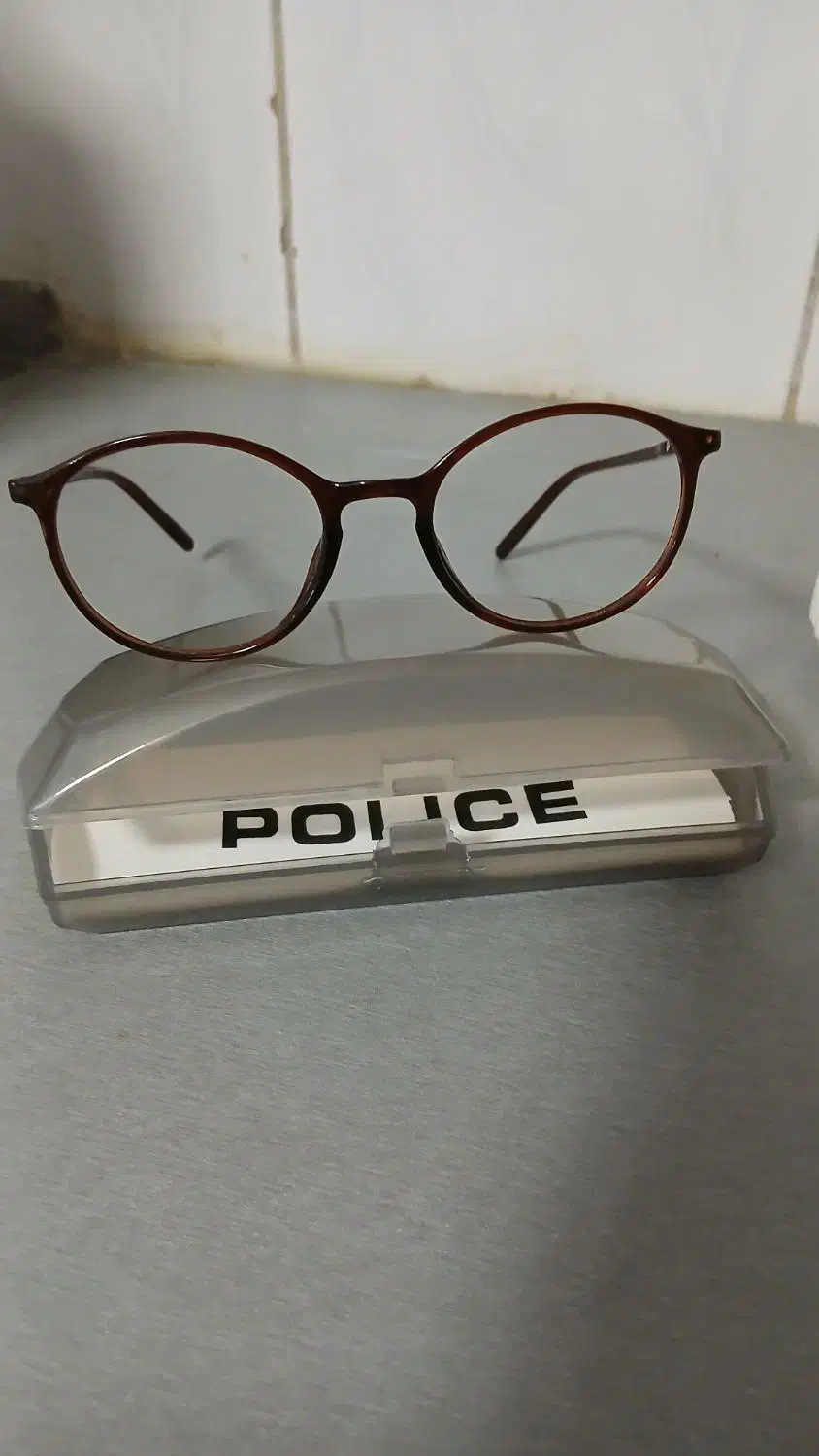 عینک سالم و بدون شکستگی|زیورآلات و اکسسوری|هشتگرد, شهرک بعثت|دیوار