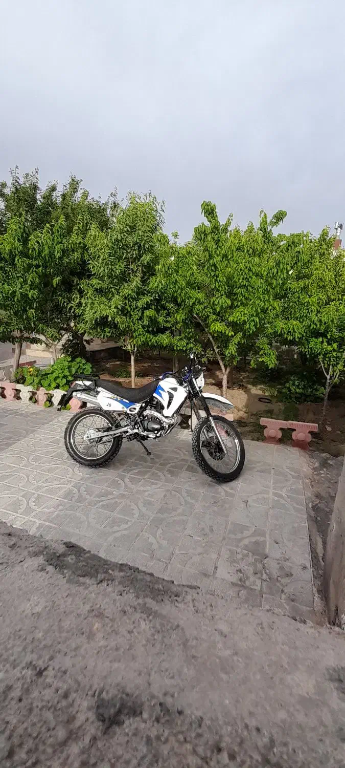 تریل فروشی مدل ۸۷ تمیز|موتورسیکلت|زاوه, |دیوار