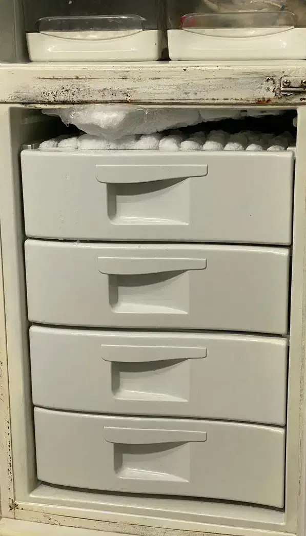 میز ناهار خوری با یخچال|میز و صندلی غذاخوری|آستارا, |دیوار