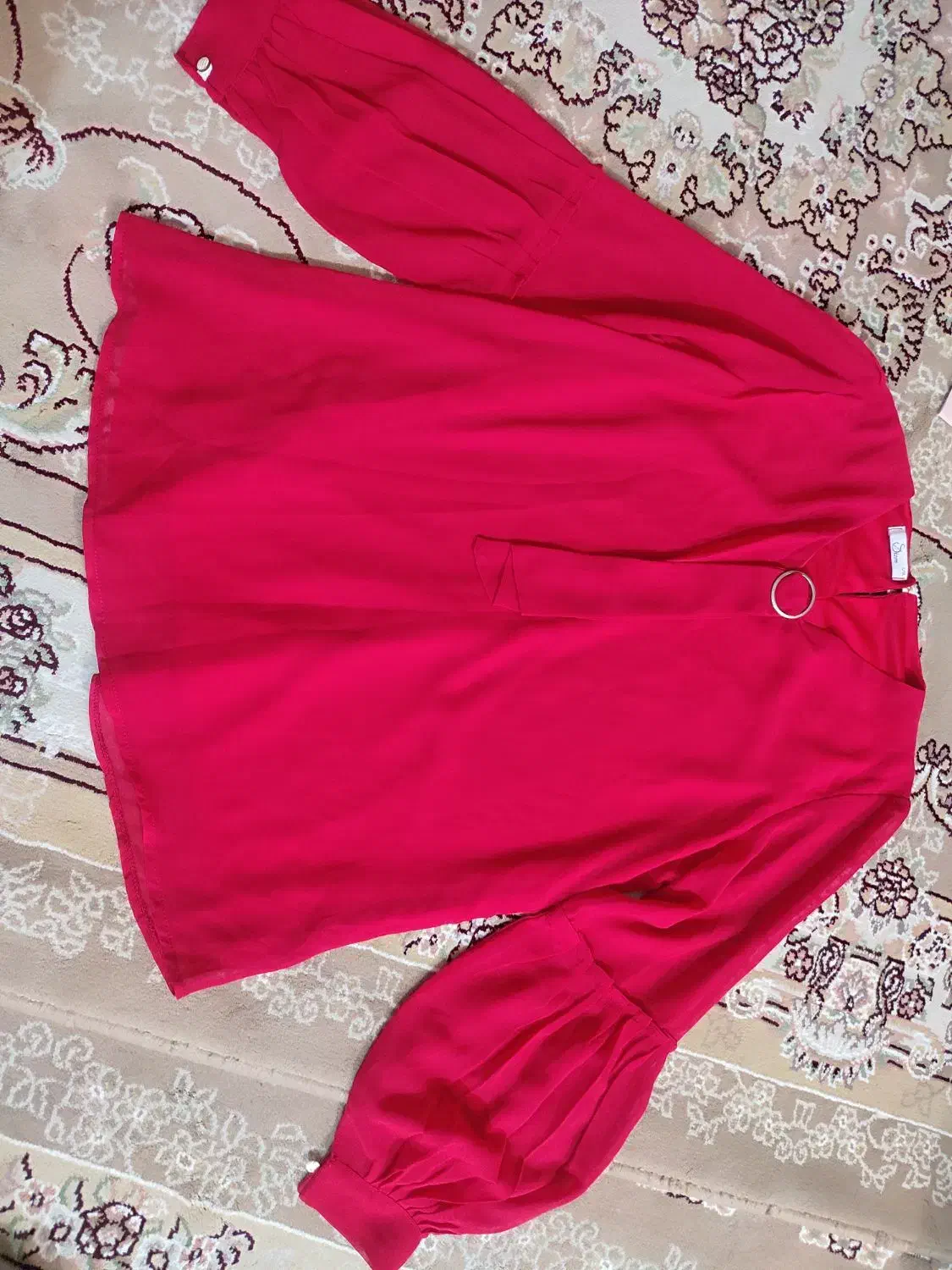 شومیز|لباس|ری, دیلمان|دیوار