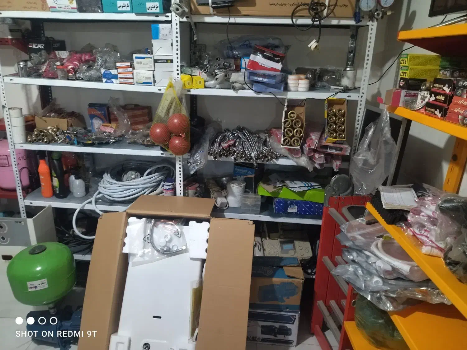 فروش اتصالات و آبگرمکن  تحویل  همراه با نصب|آبگرمکن، پکیج، شوفاژ|رشت, شهرک صبا|دیوار