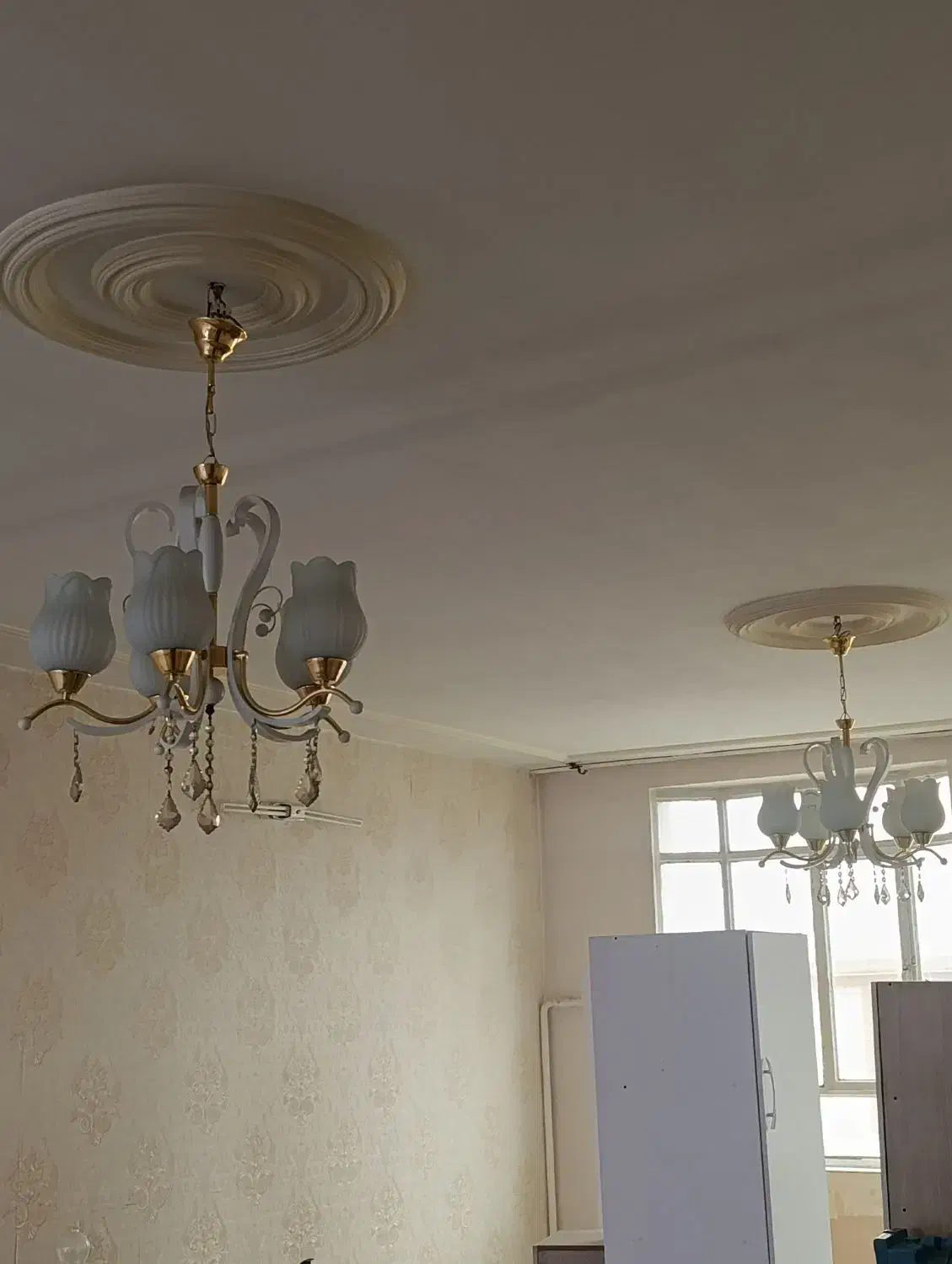 چند عددلوستر سالم درحد نو به فروش میرسد|لوستر و چراغ آویز|اسلامشهر, مطهری|دیوار