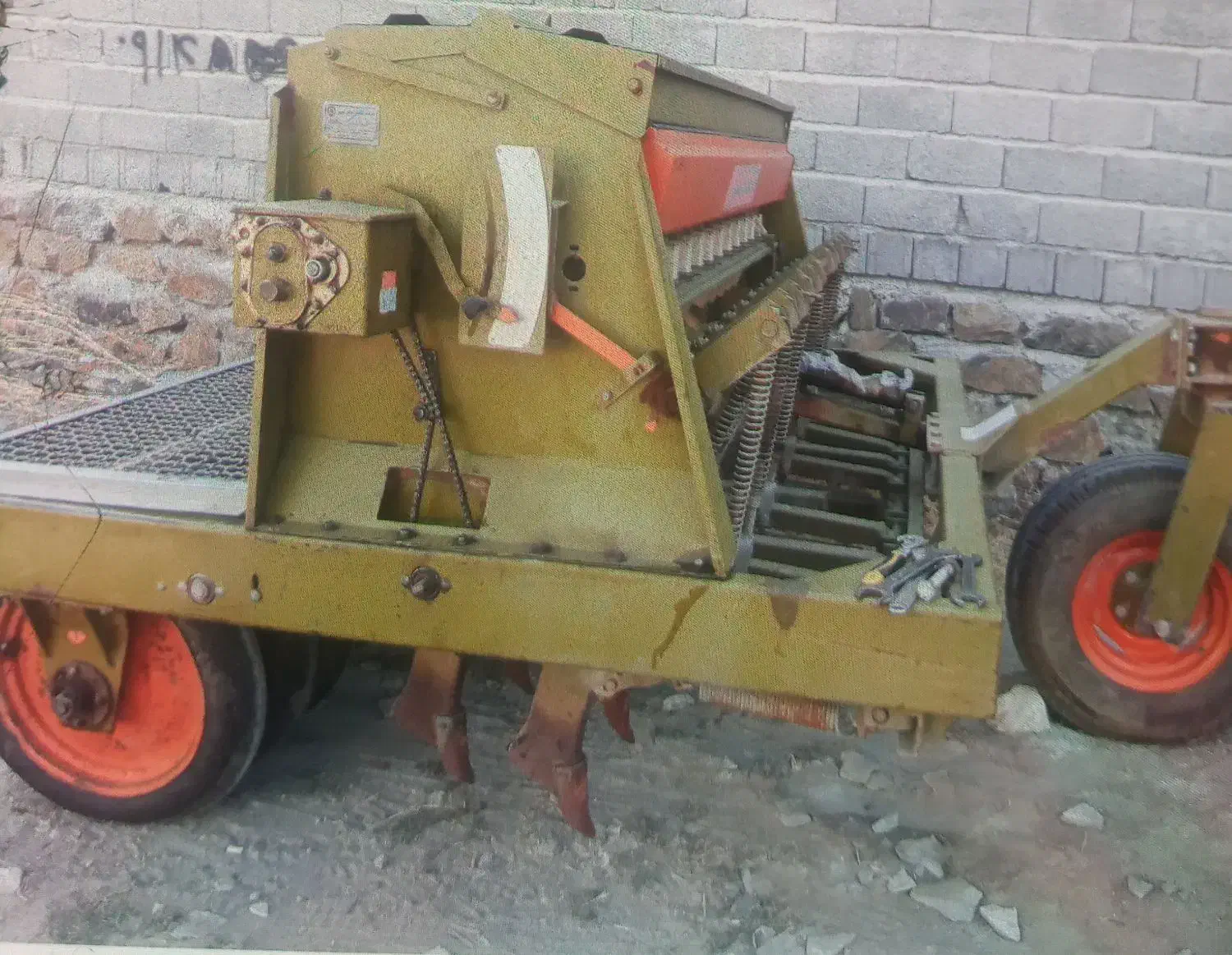 ردیفکار کشت گستر|قطعات یدکی و لوازم جانبی|گرمی, |دیوار