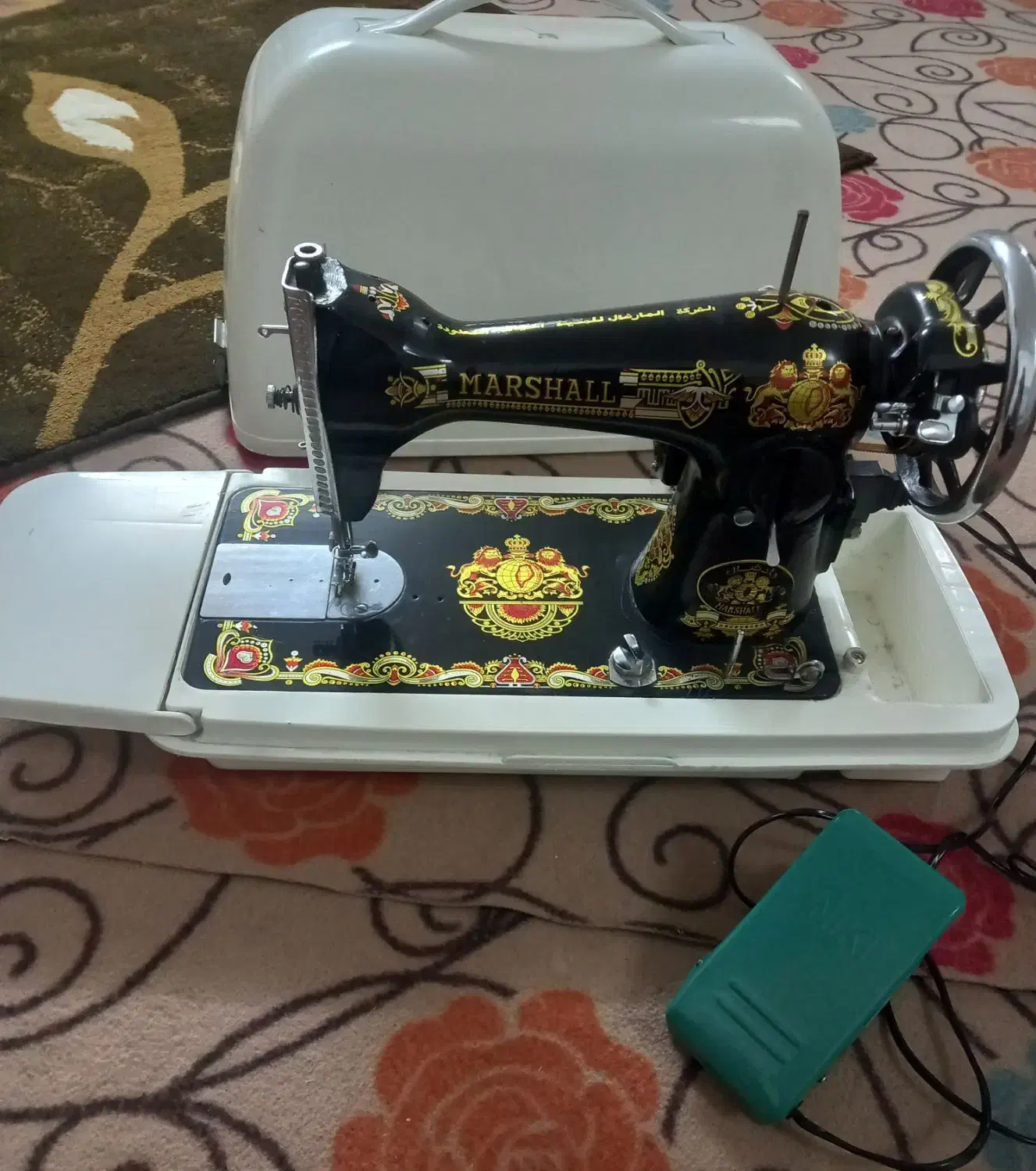 چرخ خیاطی|چرخ خیاطی و ریسندگی|قم, امامزاده ابراهیم|دیوار