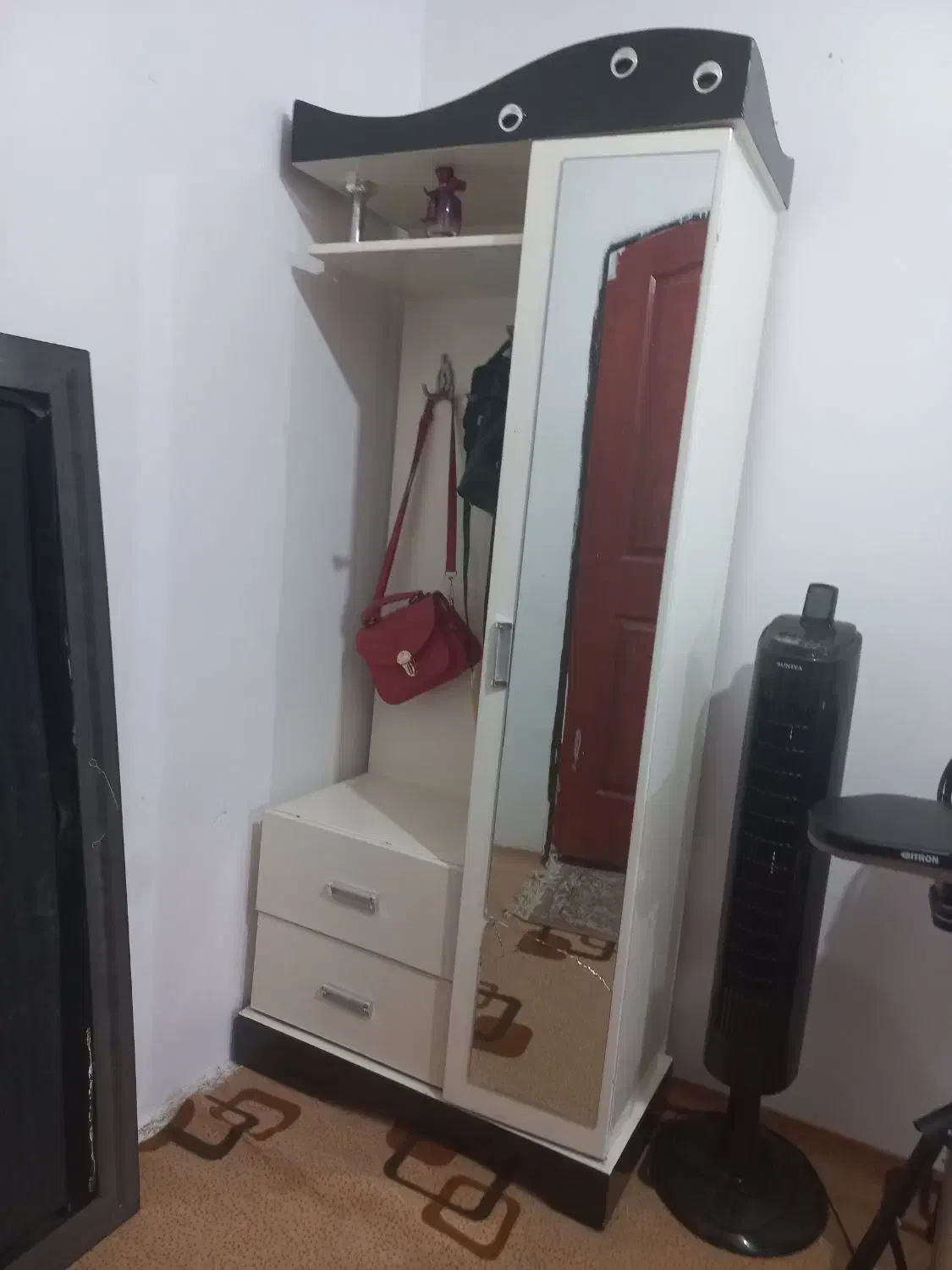 جاکفشی|جاکفشی، کمد، دراور|مشهد, رده|دیوار