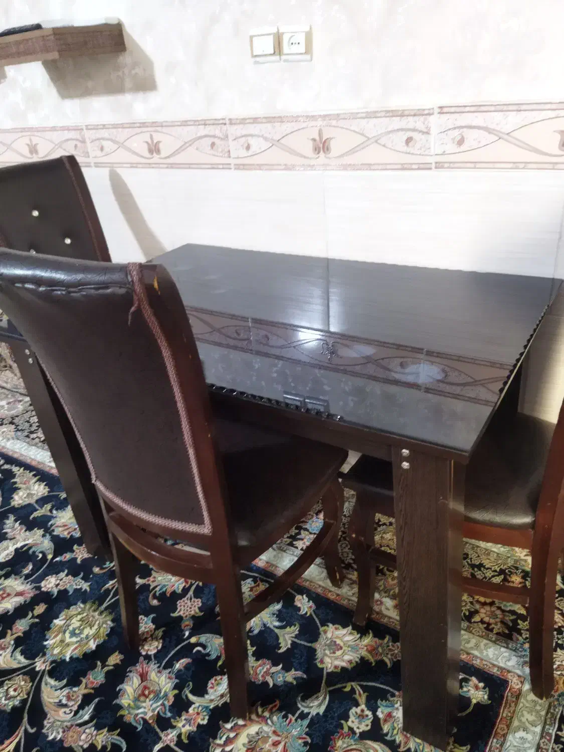 میزغذاخوری|میز و صندلی غذاخوری|ابهر, |دیوار