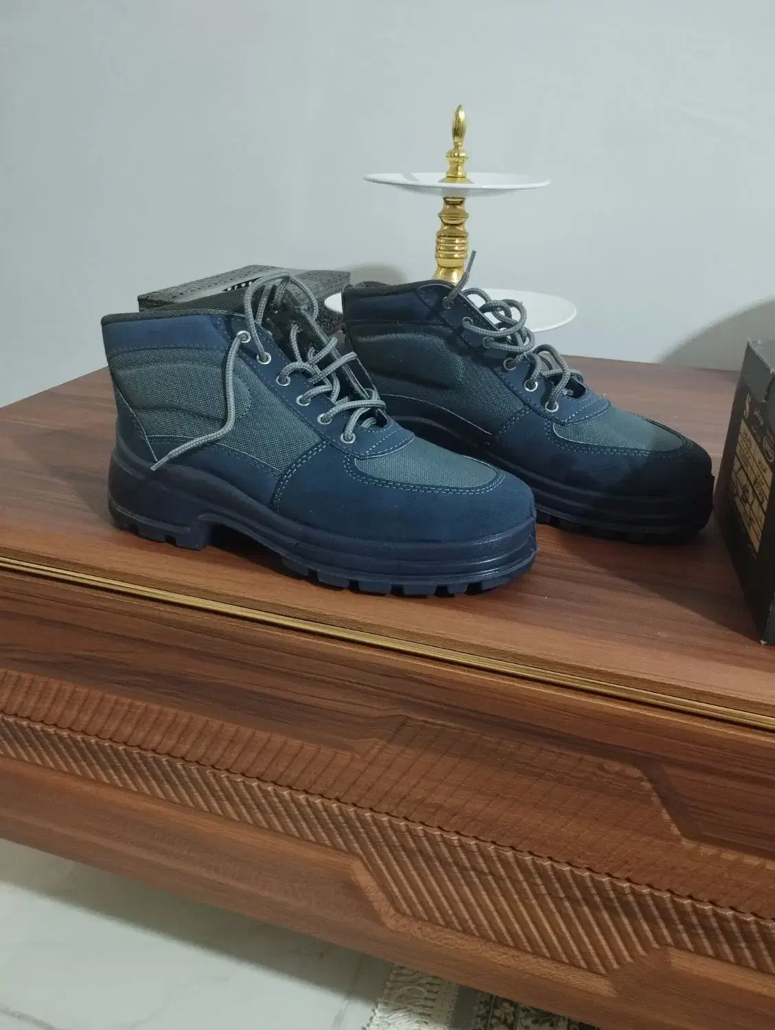 بوت شیما بسیار سبک و خوش پا وزیبا سایز 42|کیف، کفش، کمربند|هشتگرد, فاز ۷ مهستان|دیوار