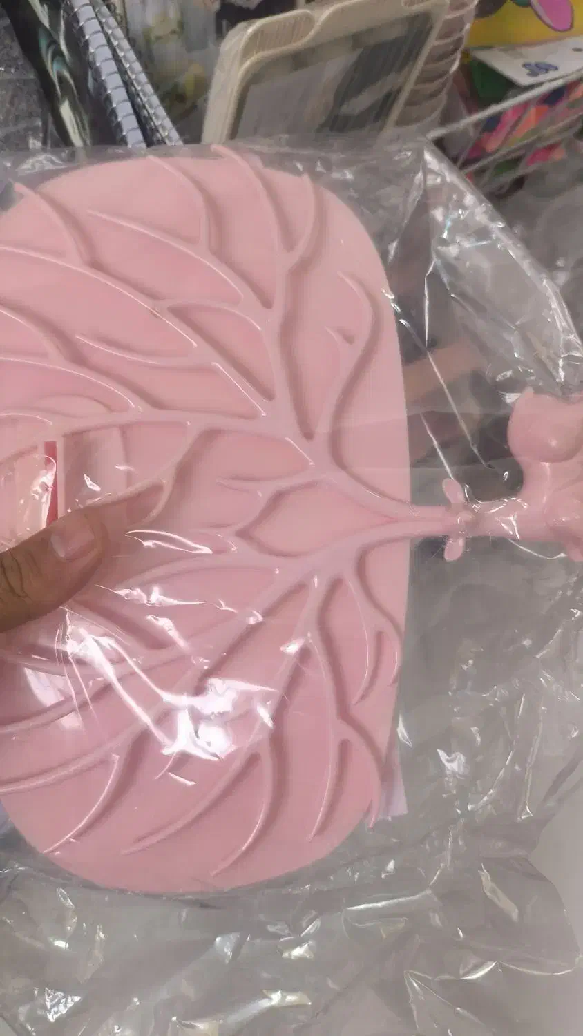 درخت بدلیجات رسید|بدلیجات|گلبهار, شهر جدید گلبهار|دیوار