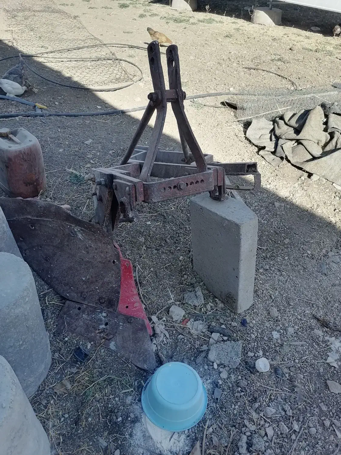 گاوآهن تک خیش صندلی تراکتور|قطعات یدکی و لوازم جانبی|اسلامآباد غرب, |دیوار