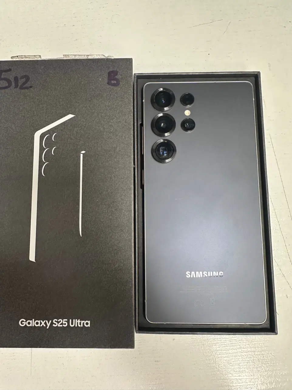 S25 Ultra 512gb|موبایل|تهران, درختی|دیوار