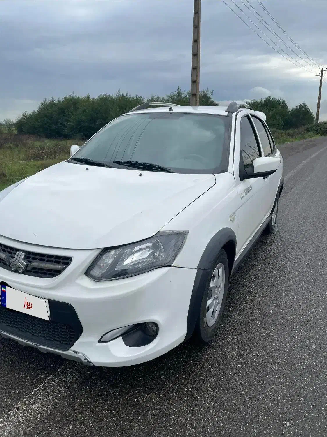 کوئیک سفید ۹۹|خودرو سواری و وانت|رشت, پسیخان|دیوار