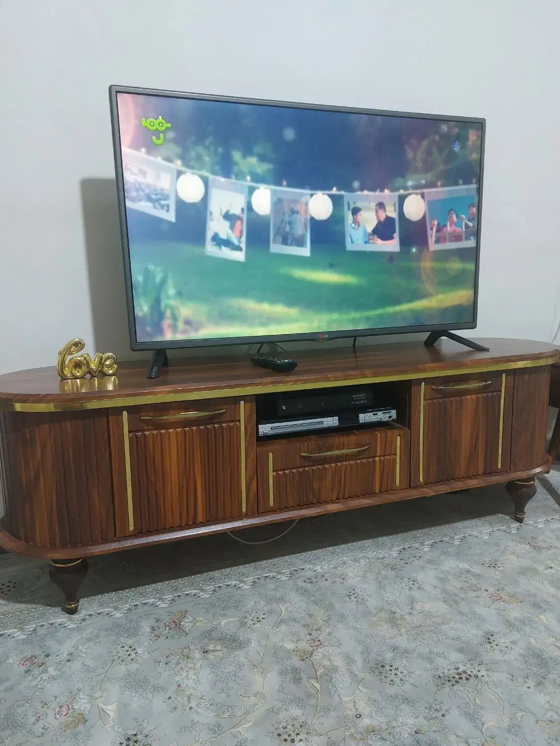 میز وکنسول|بوفه، ویترین، کنسول|الوند, |دیوار