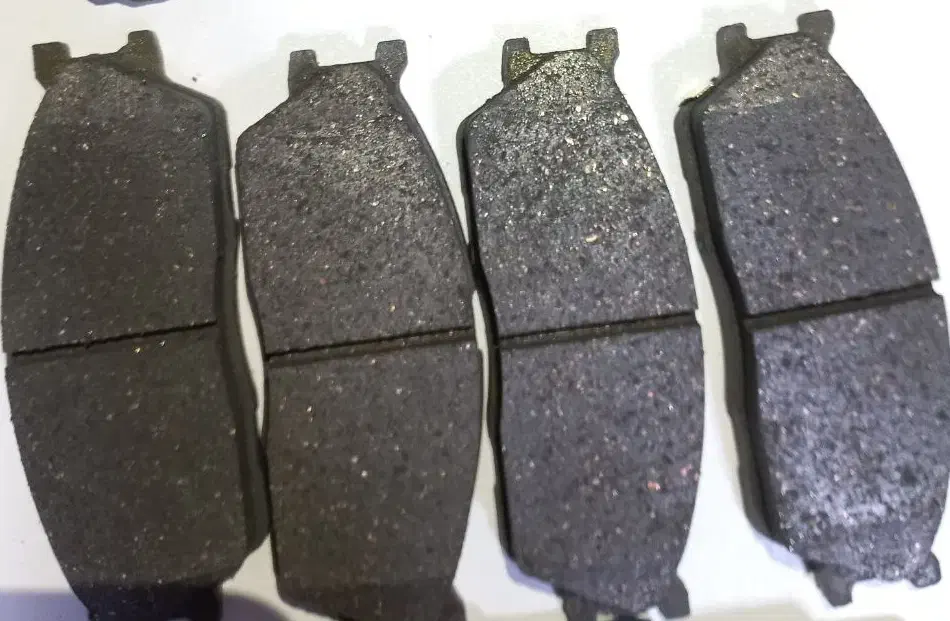 لنت عقب/جلوی کوئیک ساینا ریو سهند تیبا اطلس|قطعات یدکی و لوازم جانبی|کرج, ملکآباد|دیوار