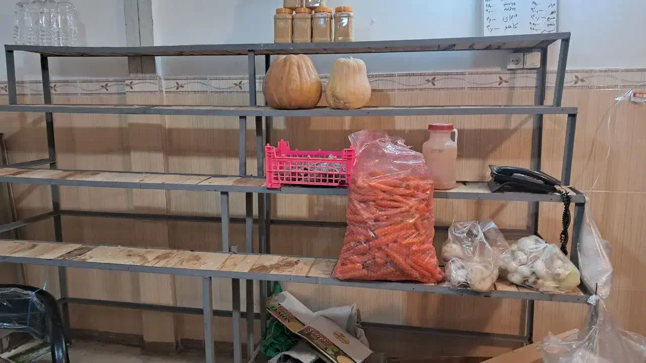 قفسه میوه و میز سبزی|فروشگاه و مغازه|اراک, |دیوار