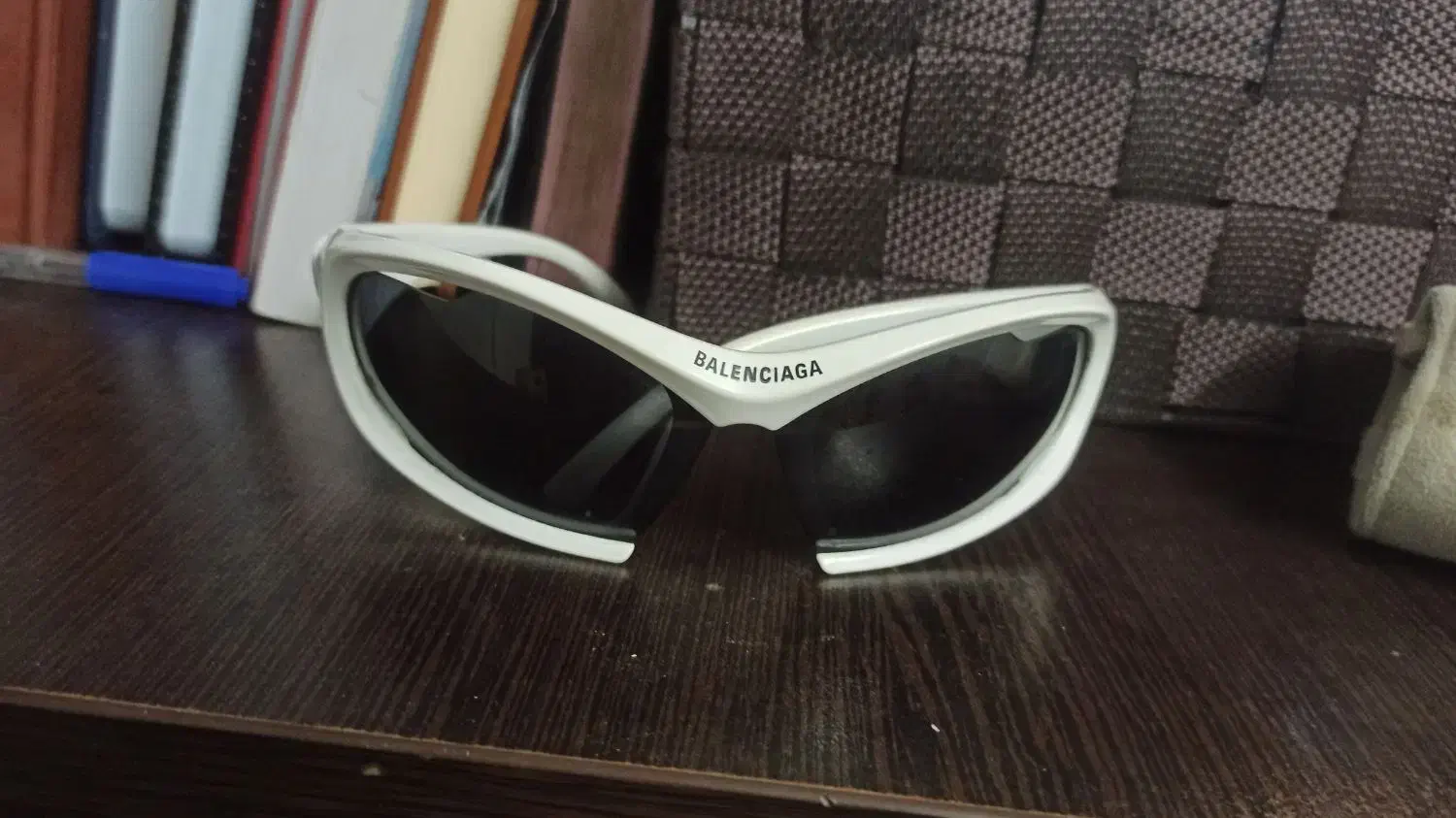 عینک دودیbaleciaga|زیورآلات و اکسسوری|تهران, والفجر (افسریه)|دیوار