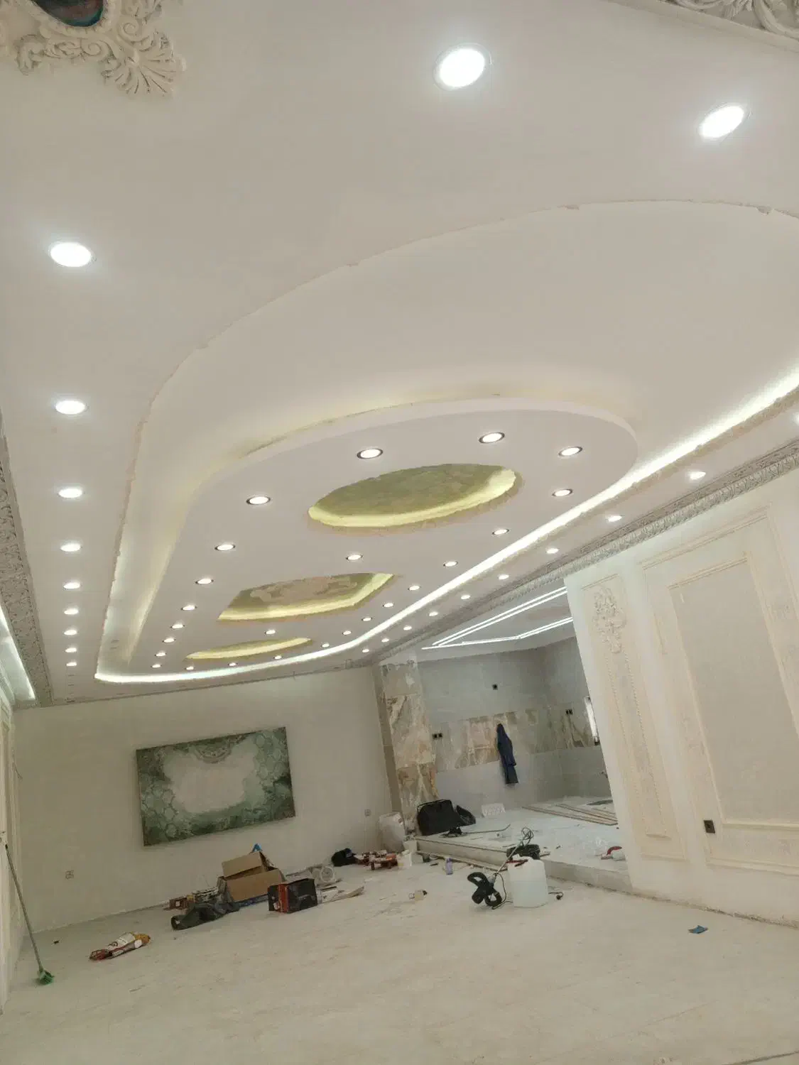 برقکار ساختمان سیم کشیاتصالاتبرقنورپردازیلاینر|خدمات پیشه و مهارت|زاهدان, |دیوار