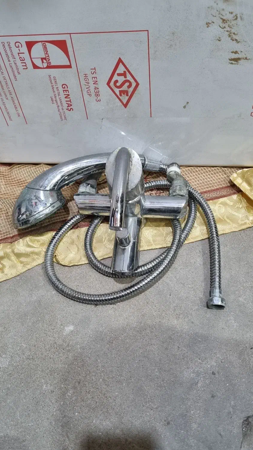 شیر مخروط حمام شیر حمام شیر الات|لوازم حمام|بوشهر, |دیوار