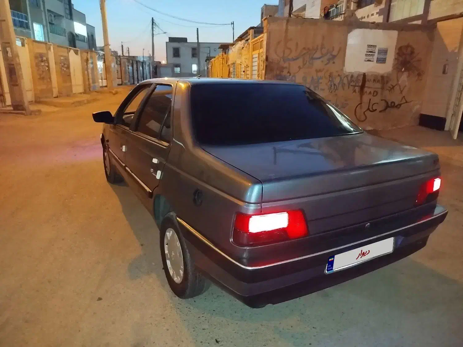 پژو 405 دوگانه فابریک شرکتی کم کارتک برگ|خودرو سواری و وانت|شیراز, حافظیه|دیوار