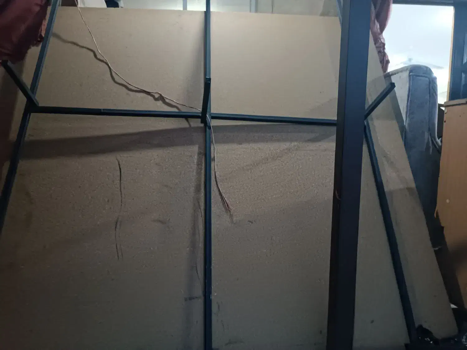 تخت|تخت و سرویس خواب|رشت, لاکان|دیوار