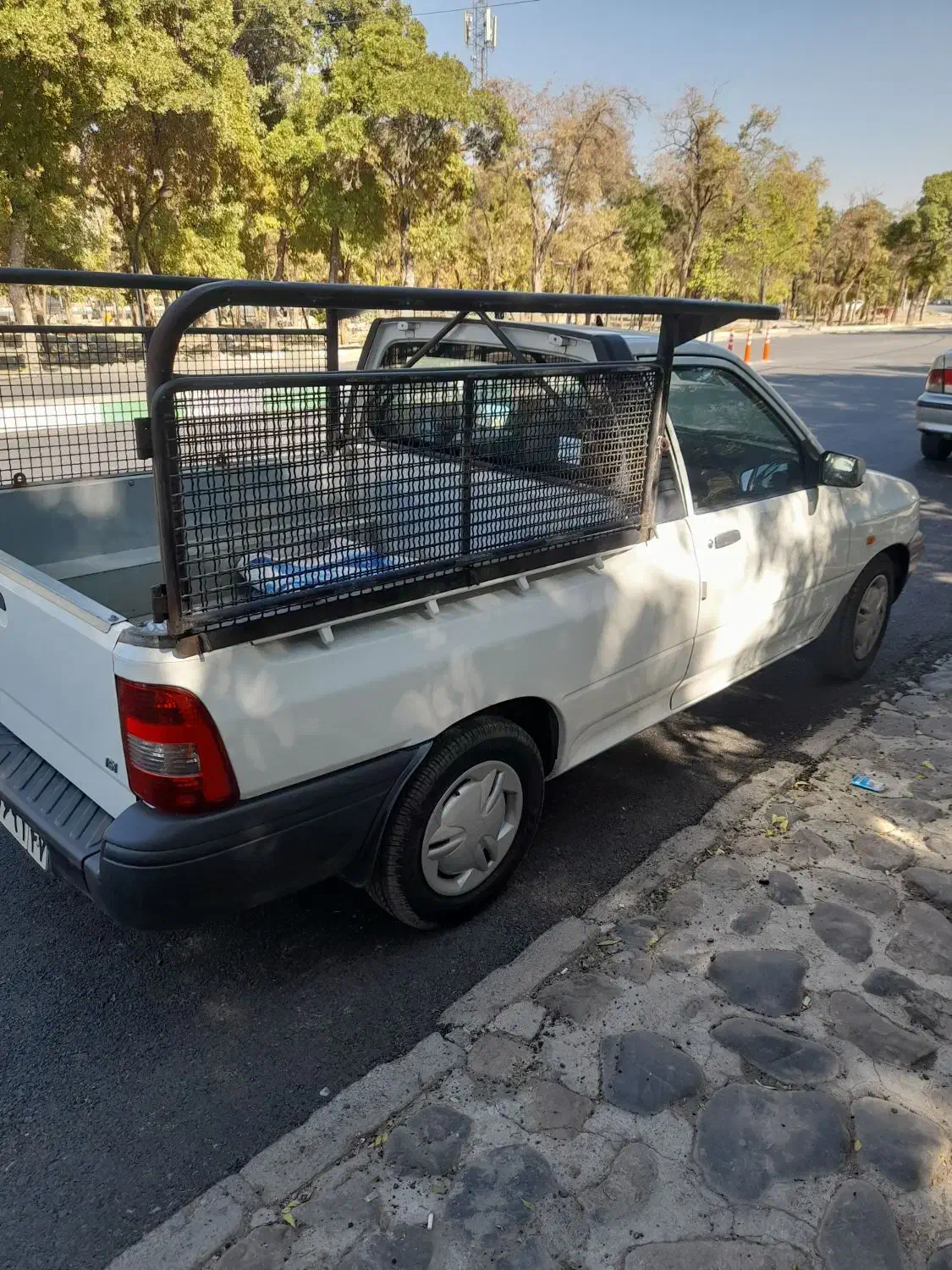 حمل باربری با پراید وانت پیکان وانت و اریسانه نور*|خدمات حمل و نقل|اراک, |دیوار