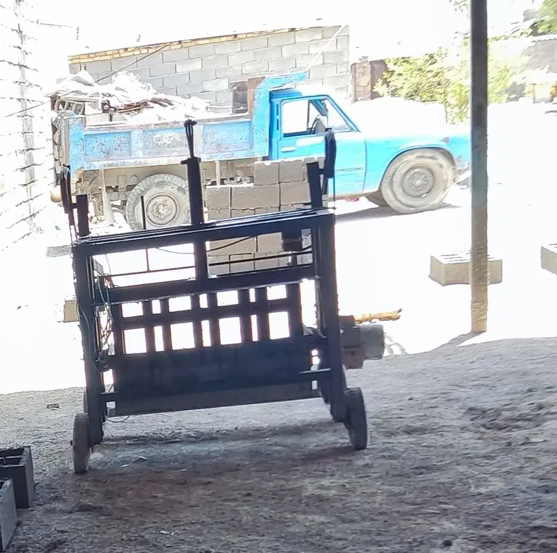 فروش دستگاه بلوک زنی|ماشین‌آلات صنعتی|دزفول, |دیوار