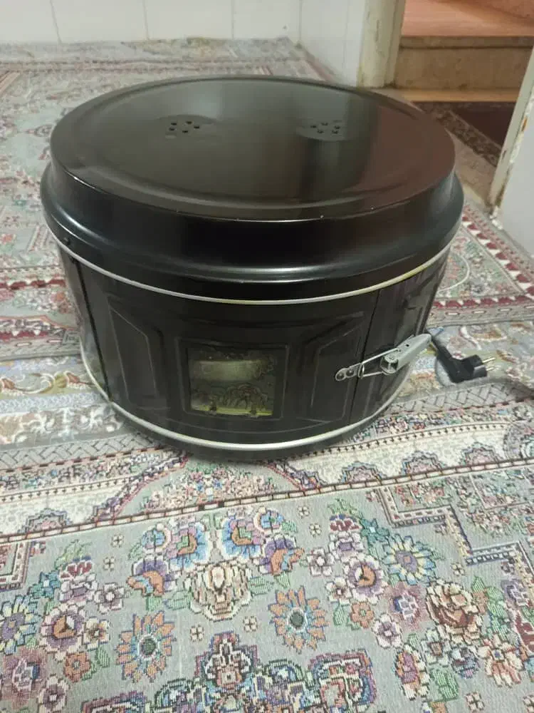 لوازم خانگی یک عدد توشک با یک عدد گل فر|تشک تختخواب|حمیدیا, |دیوار