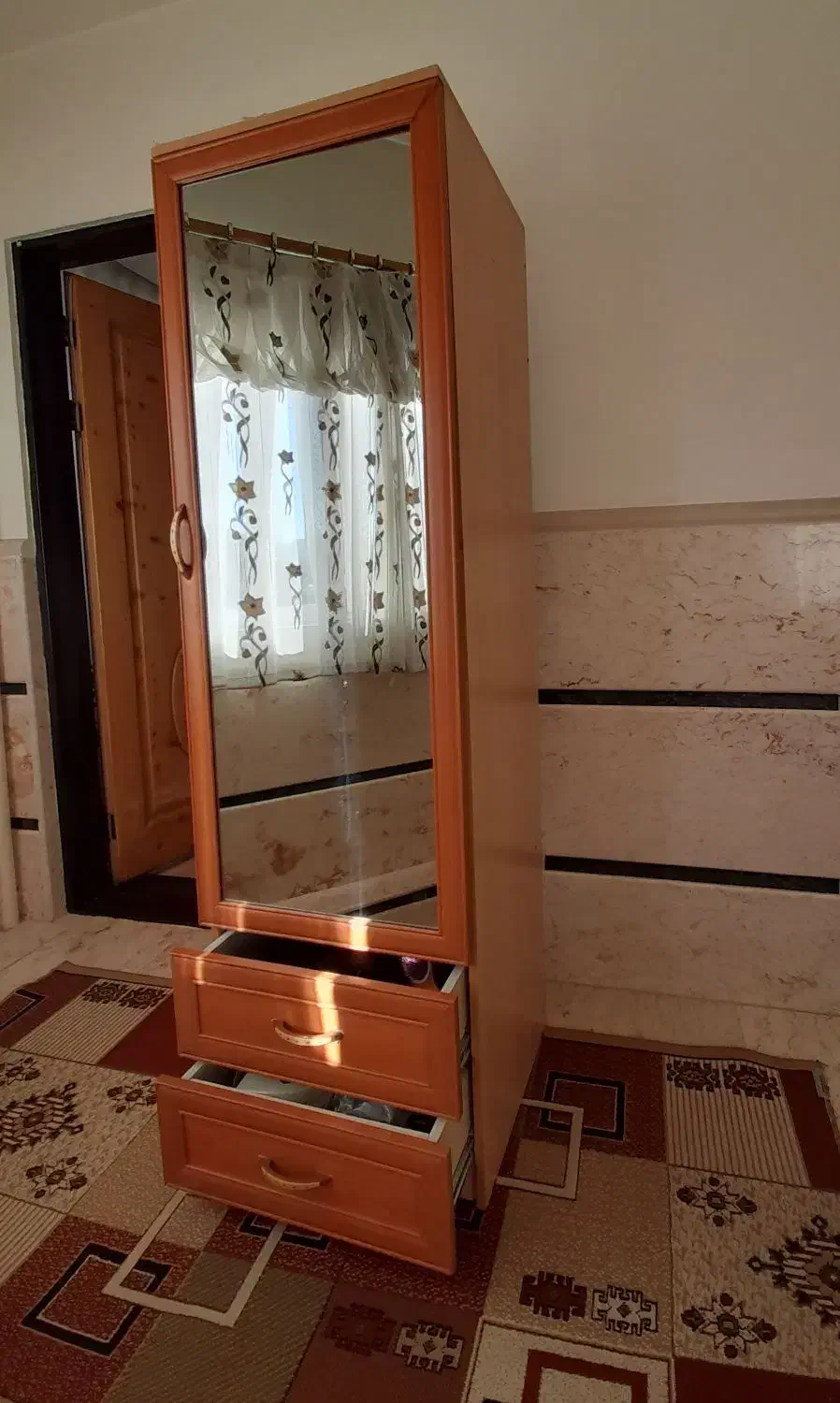 کمد قدی|جاکفشی، کمد، دراور|بیجار, |دیوار