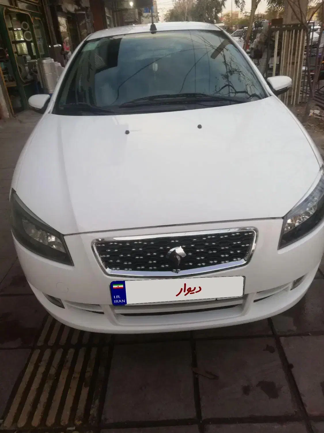 راناپلاس 1400|خودرو سواری و وانت|ساوه, |دیوار