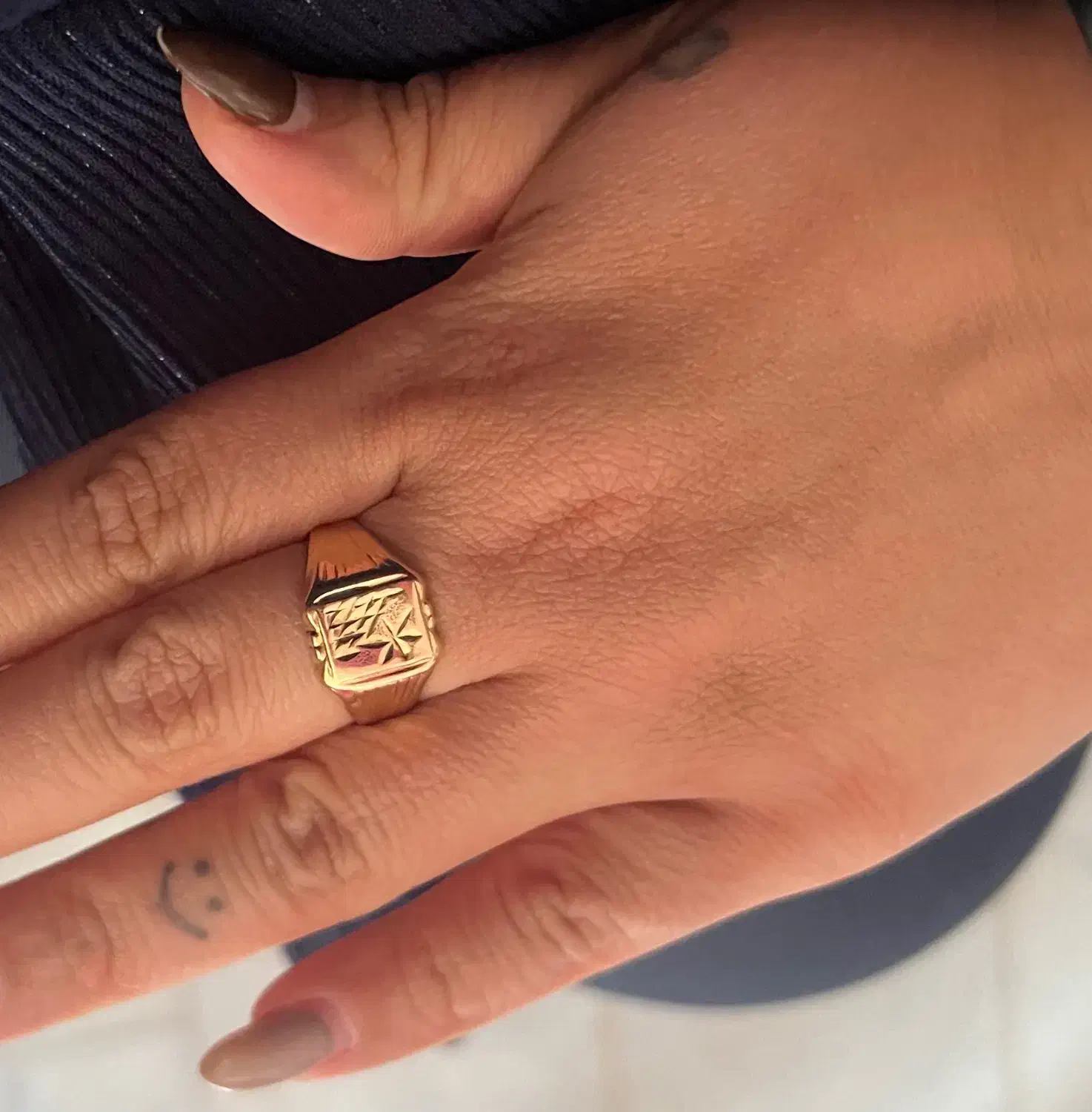 انگشتر|جواهرات|یاسوج, |دیوار