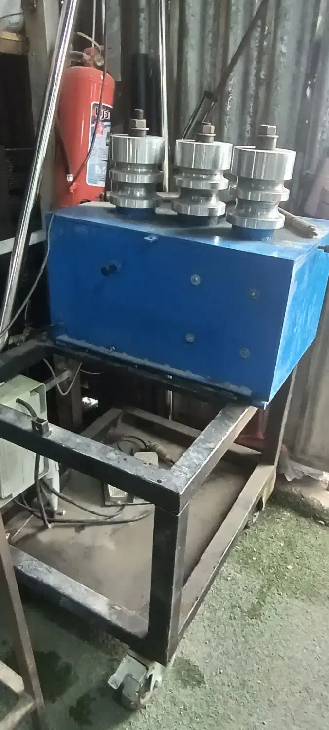 فروش یک دستگاه نورد گردکن لوله، پروفیل و ناودانی|ابزارآلات|شیراز, شهرک گلستان شمالی|دیوار