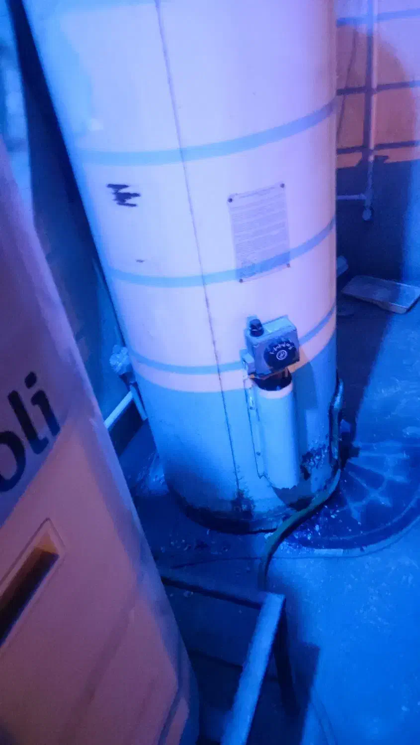 آبگرم کن مخزنی|آبگرمکن، پکیج، شوفاژ|بندر ماهشهر, |دیوار