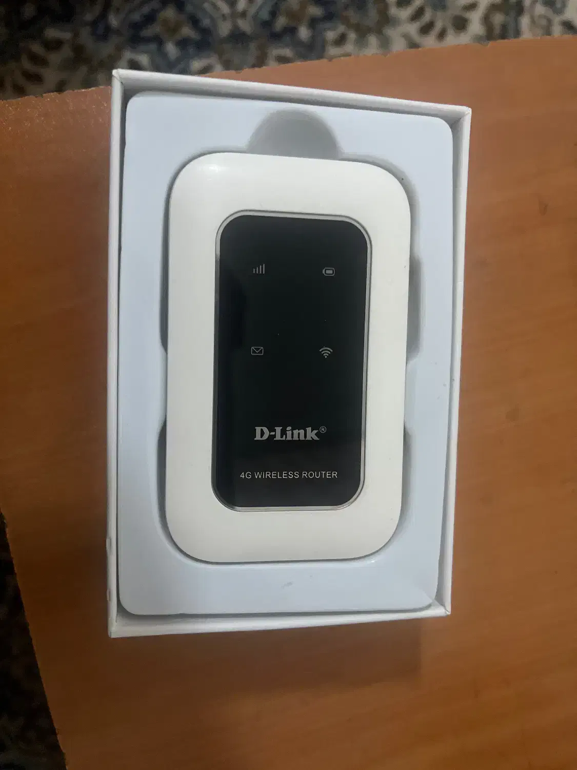 مودم جیبی LTE|مودم و تجهیزات شبکه|شیراز, شهرک فرزانگان|دیوار