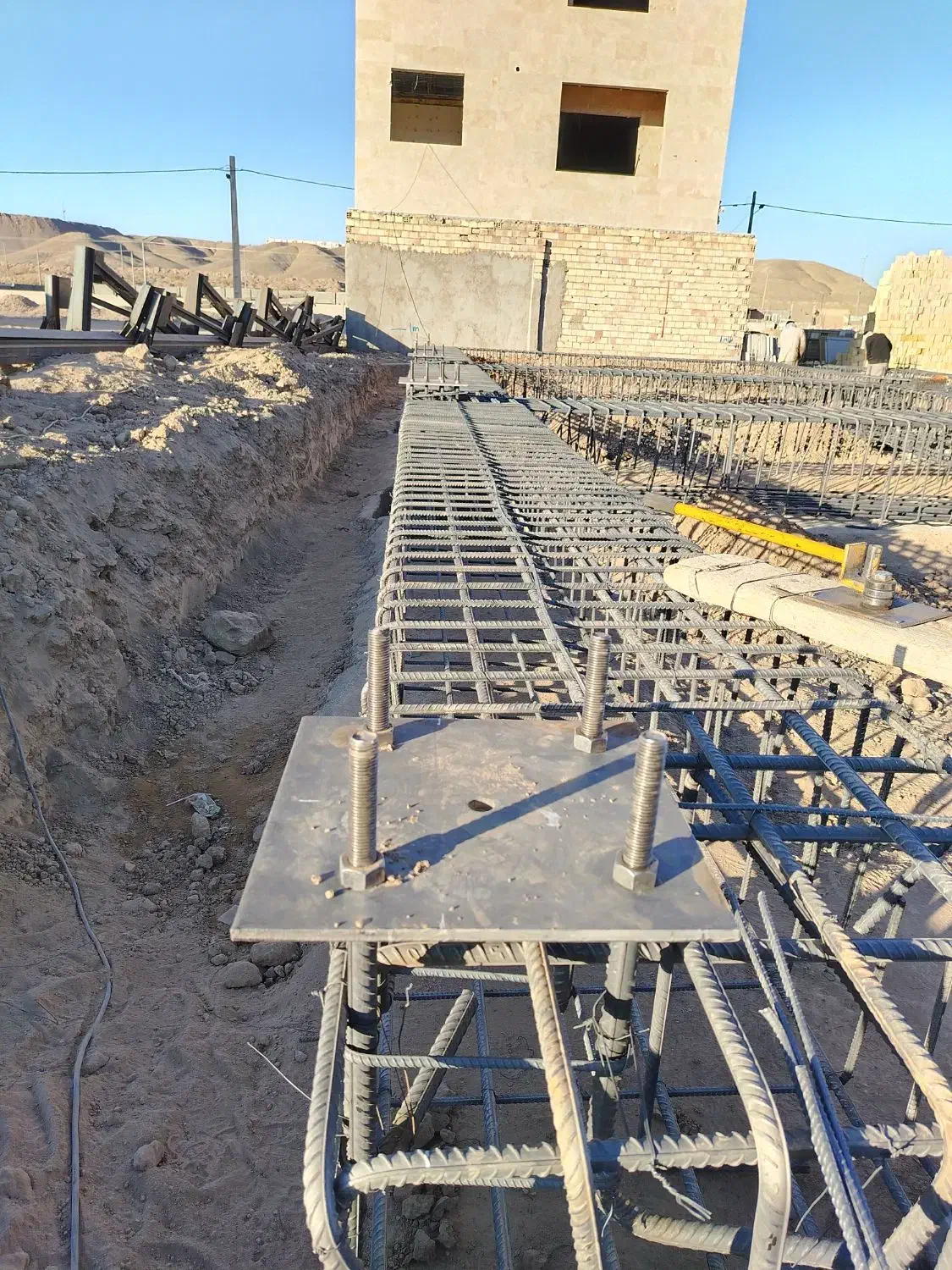 اجرای فونداسیون کامل|خدمات پیشه و مهارت|بیرجند, |دیوار