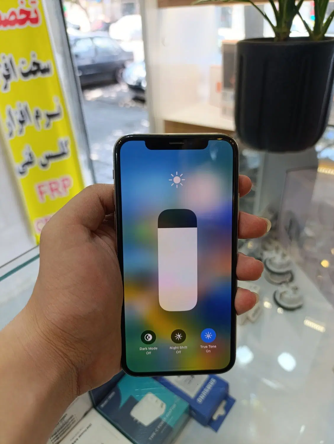 آیفون x بسیار تمیز|موبایل|مشهد, انقلاب|دیوار
