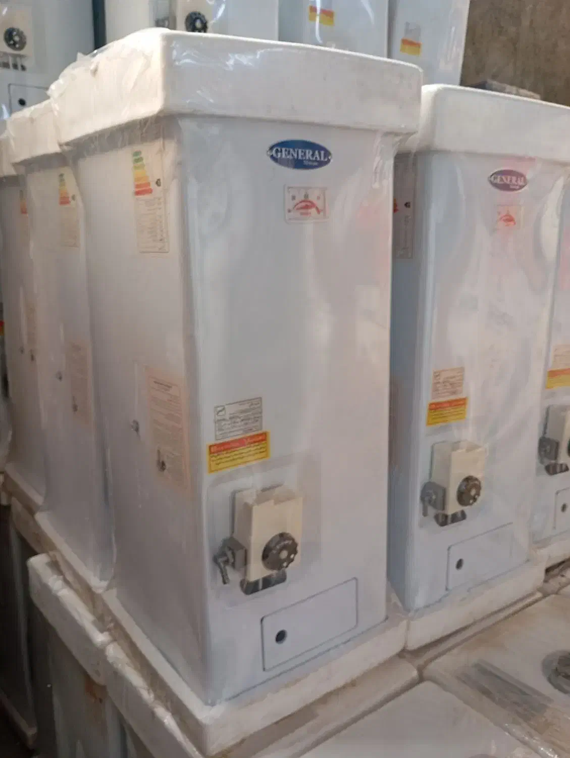 آبگرمکن گازی ۵۰لیتری دیواری (مخزن گالوانیزه)|آبگرمکن، پکیج، شوفاژ|تهران, نعمتآباد|دیوار