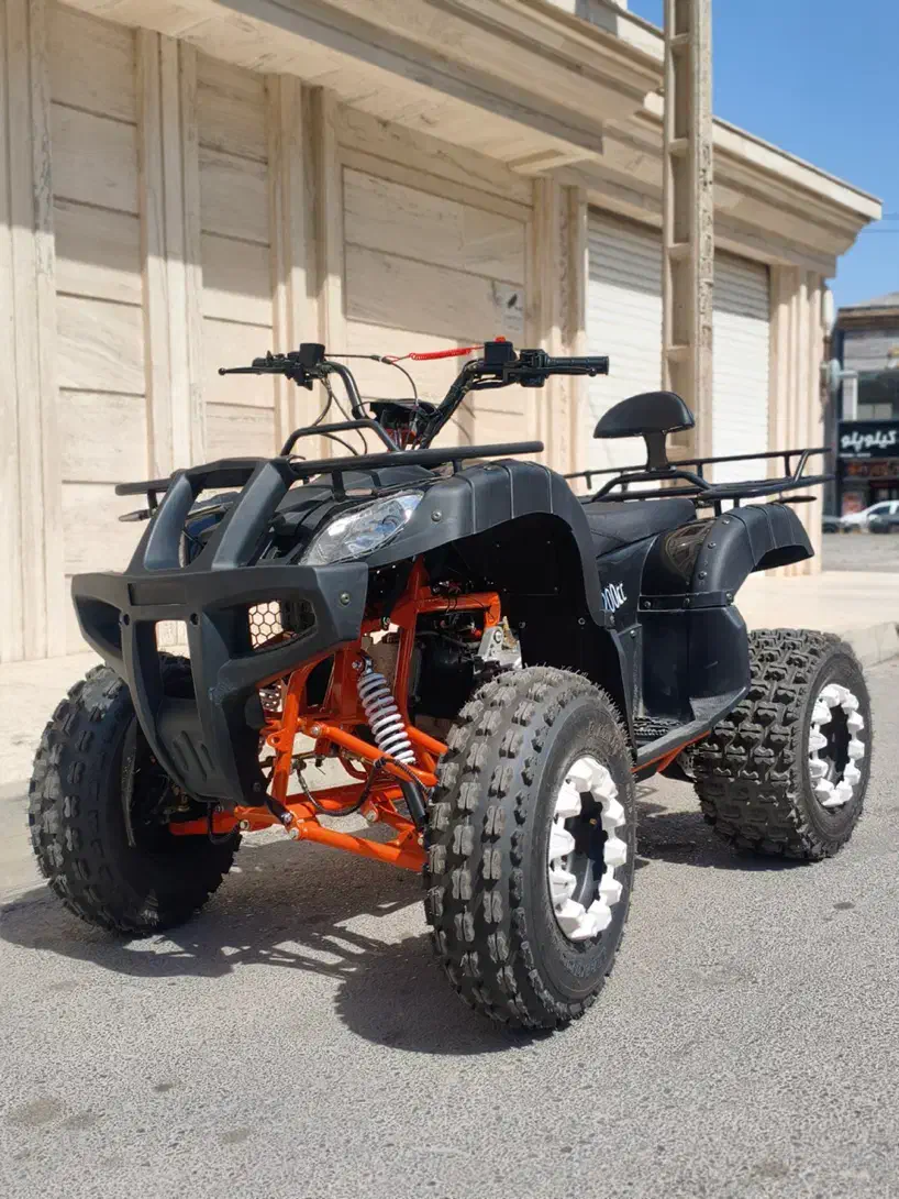 موتور چهار چرخ ۲۰۰ سی سی بزرگ تایوانی درجه یک|موتورسیکلت|بندرعباس, |دیوار