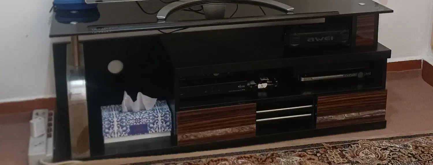 میز تلویزیون|میز تلویزیون|رشت, دروازه لاکان|دیوار