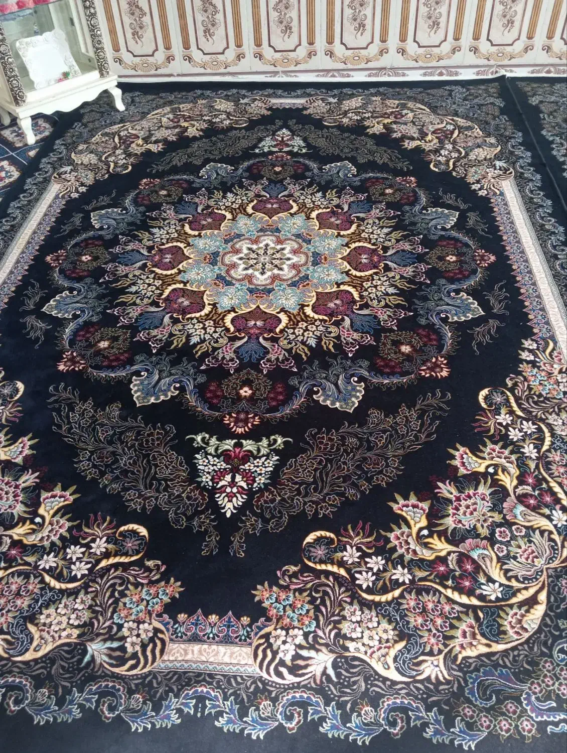 ۴ عدد فرش نه متری  ۷۰۰ شانه سنگین وزن نخ اصلی|فرش|هرسین, |دیوار