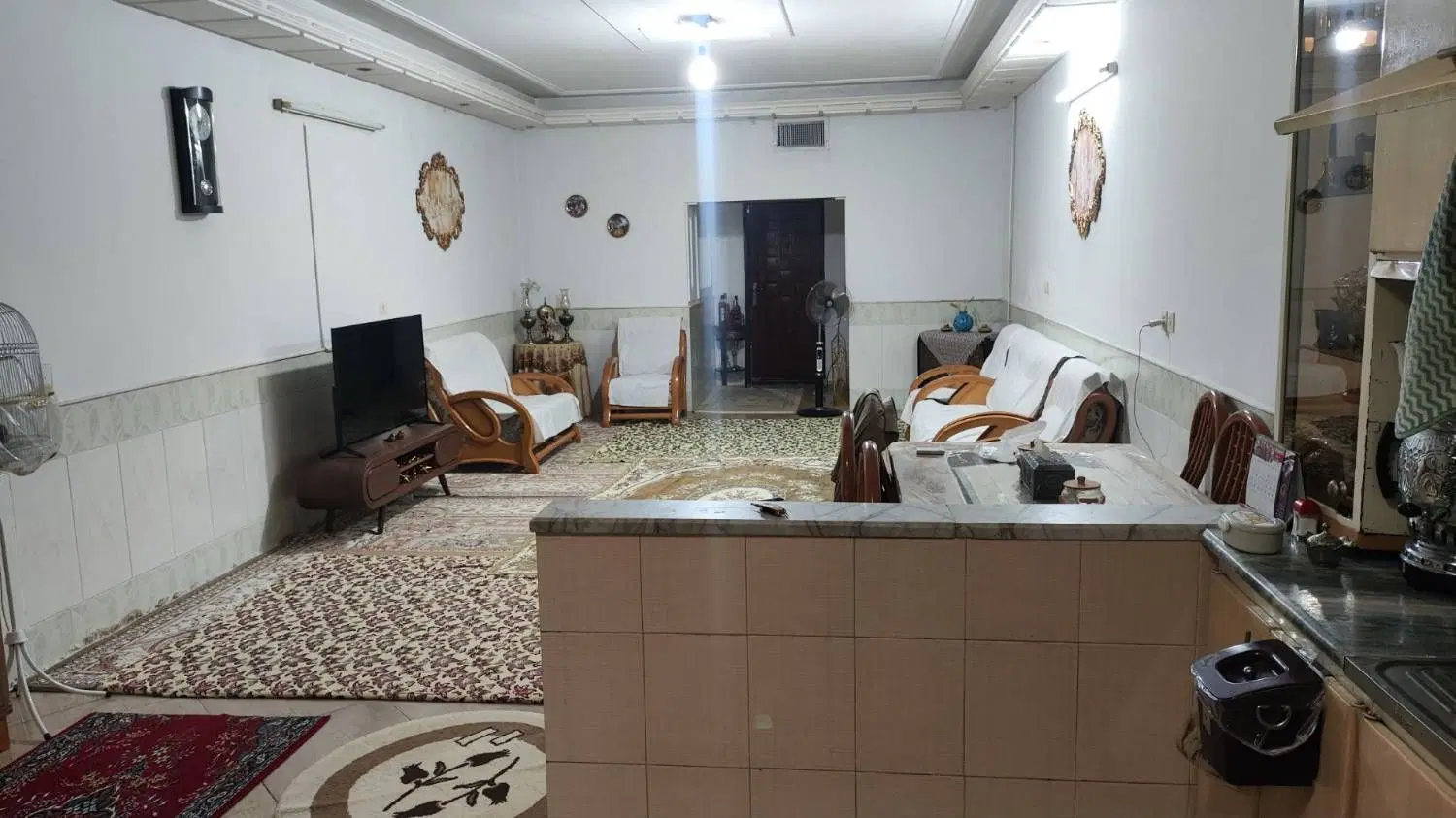 ۹۰ متری ۱۷ شهریور. ش حسینی|اجارهٔ آپارتمان|نیشابور, هفده شهریور|دیوار