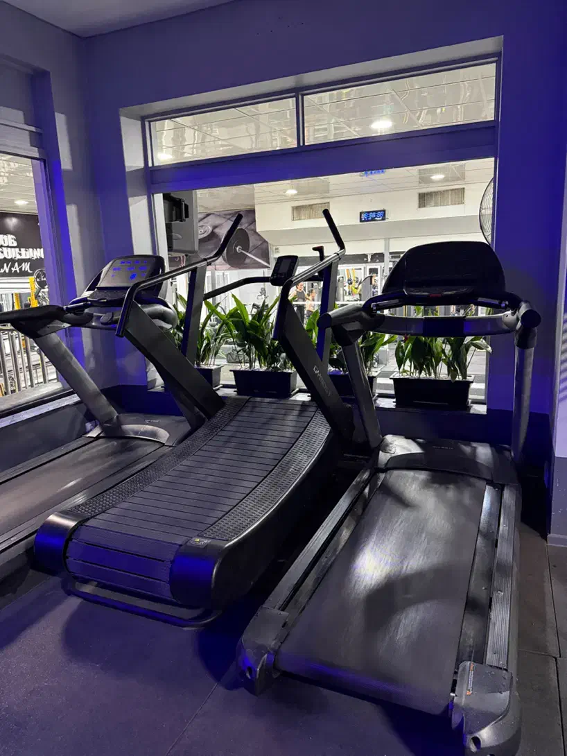 آگهی استخدام نیروی خدمات باشگاه فرنام (ویژه بانوان|استخدام خدمات فروشگاه و رستوران|مشهد, کوه سنگی|دیوار