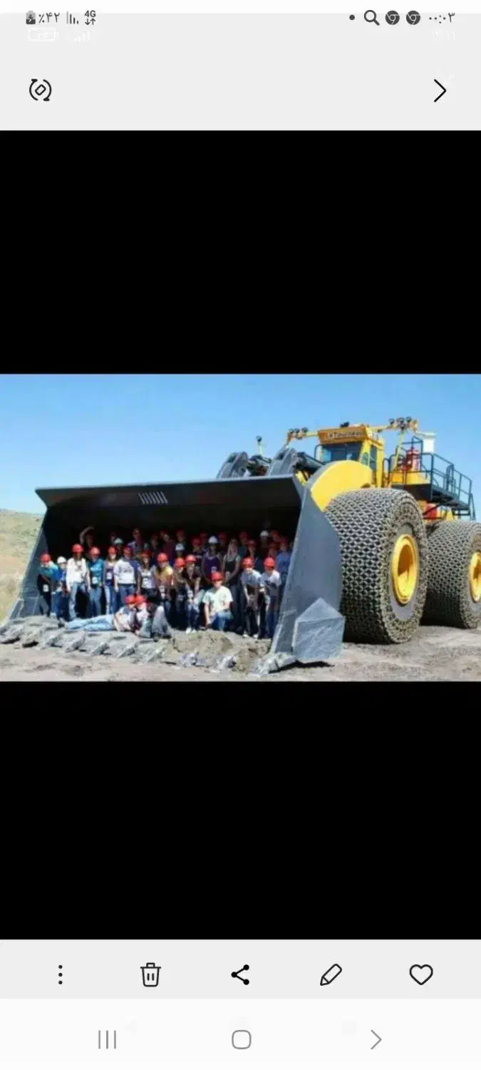 راننده‌بابکت۰وپایه‌یک۰وراننده‌لودر۰هستم۰|خدمات حمل و نقل|رشت, چمارسرا|دیوار