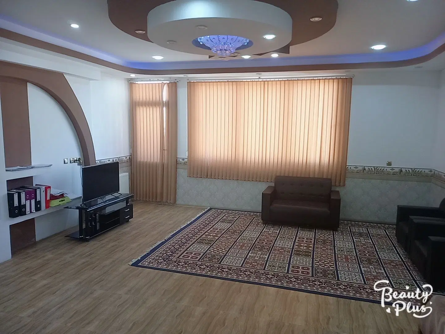 آپارتمان شیک در محیطی خلوت، آرام  و تمیز|اجارهٔ آپارتمان|سیرجان, |دیوار