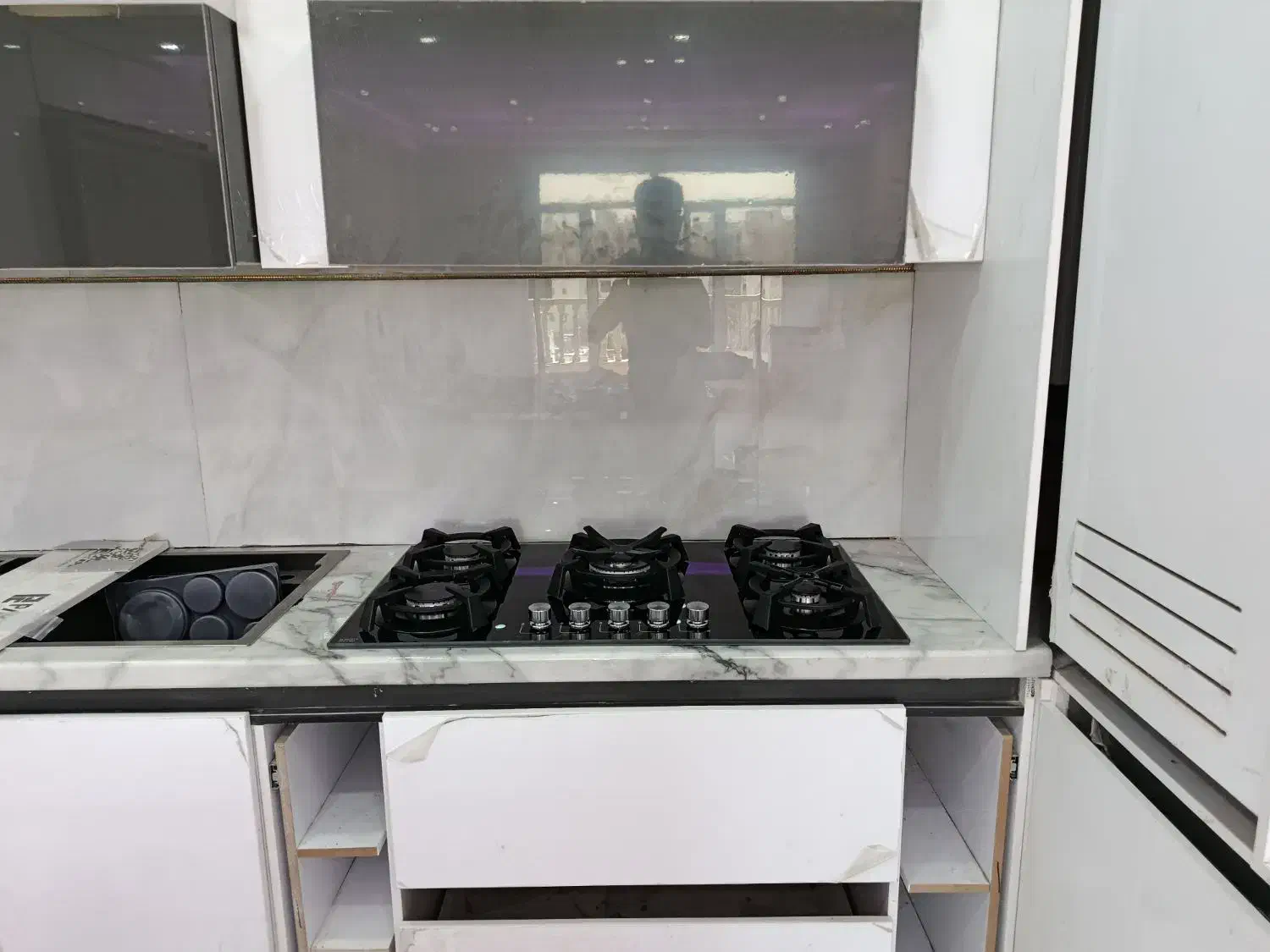 نصب و تعمیر اجاق گاز صفحه ای، هود، فر و ماکرو|خدمات پیشه و مهارت|شیراز, ارم|دیوار