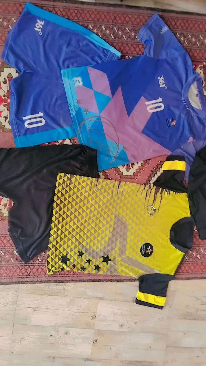 ورزش|لباس|تربت‌حیدریه, پارک پرستار|دیوار