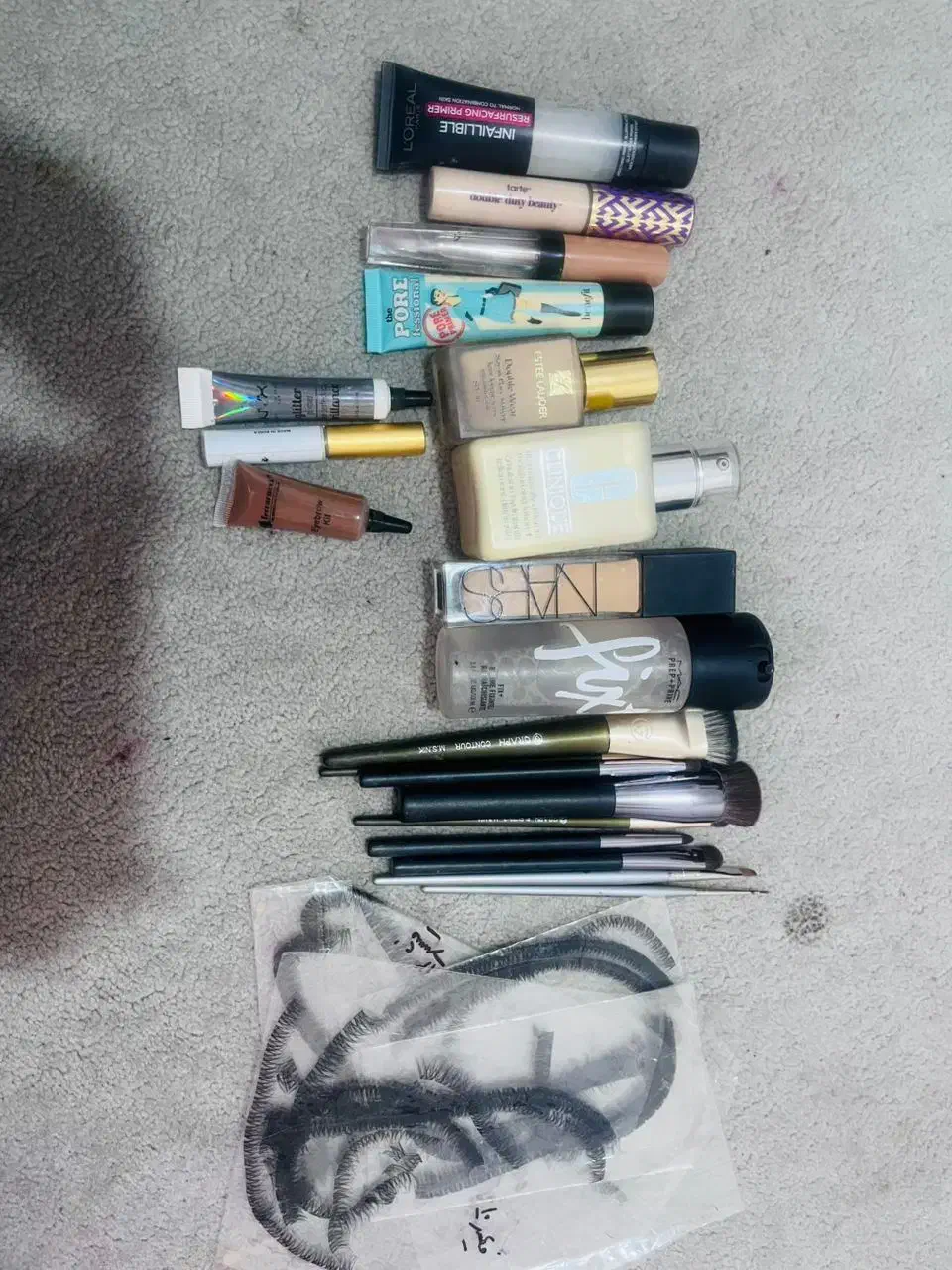 فروش محصولات کاملا نو با تخفیف ویژه و اشانتیون|آرایشی، بهداشتی، درمانی|نورآباد ممسنی, |دیوار