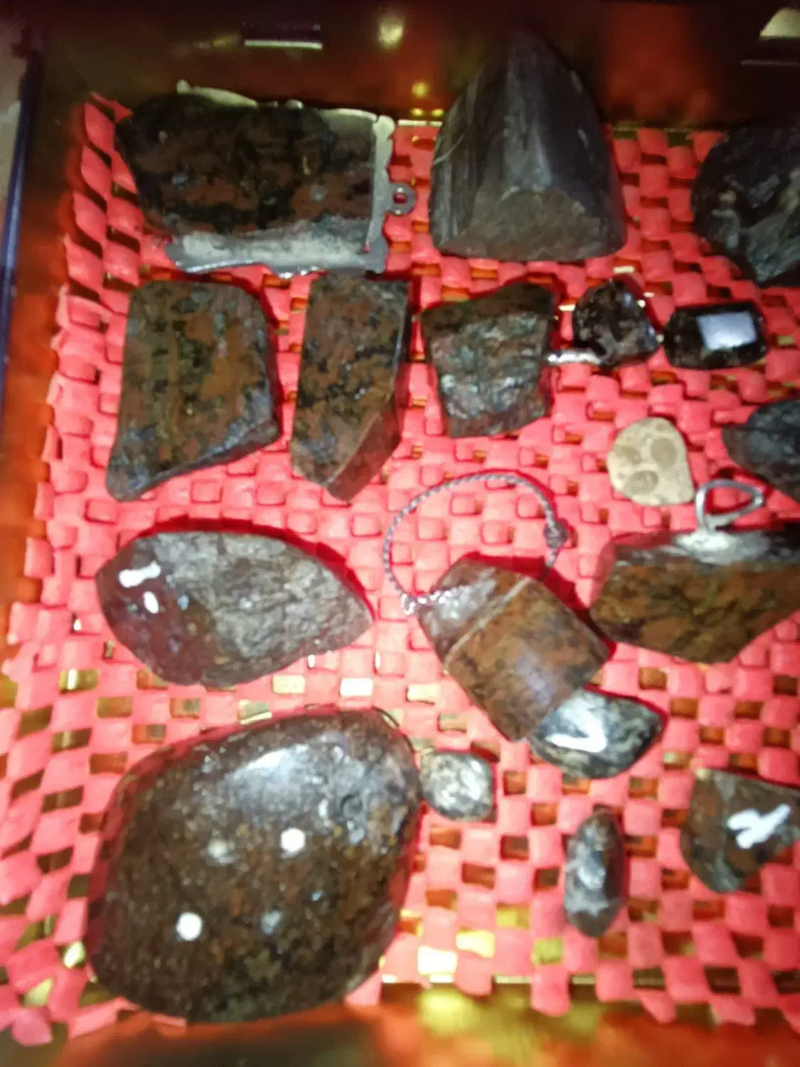 سنگهای آسمانی|کلکسیون اشیاء عتیقه|برازجان, |دیوار