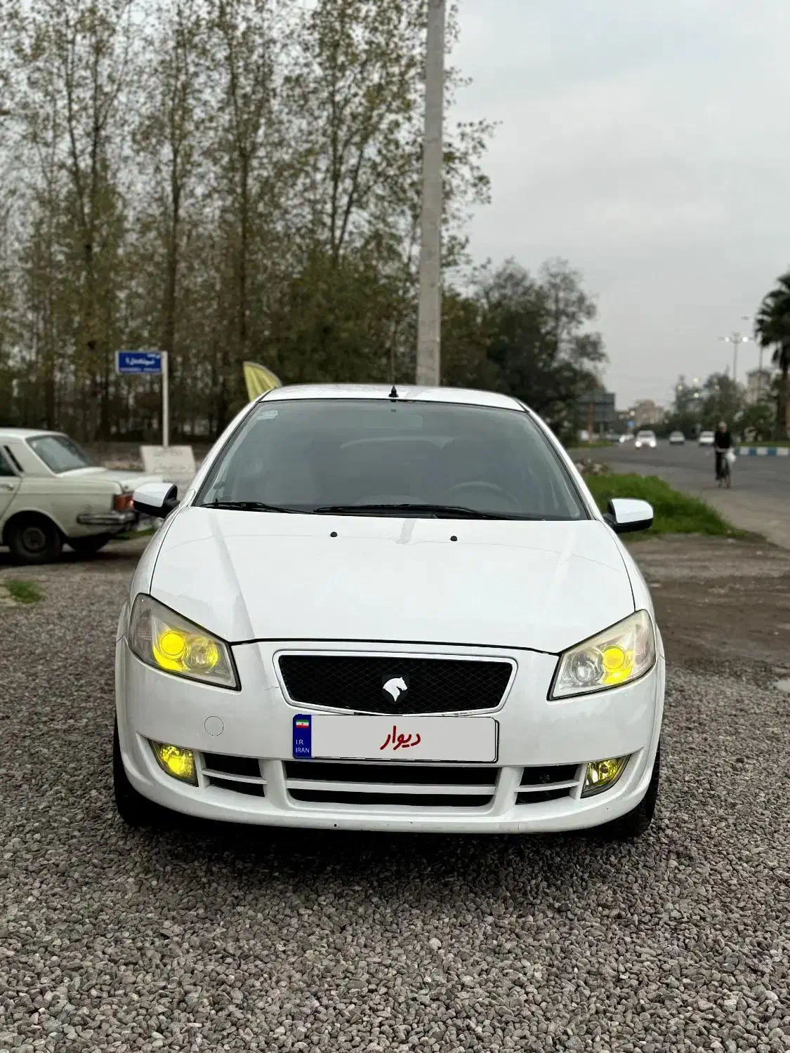 رانا مدل ۹۳بیرنگ بی ضربه|خودرو سواری و وانت|رشت, گلباغ نماز|دیوار