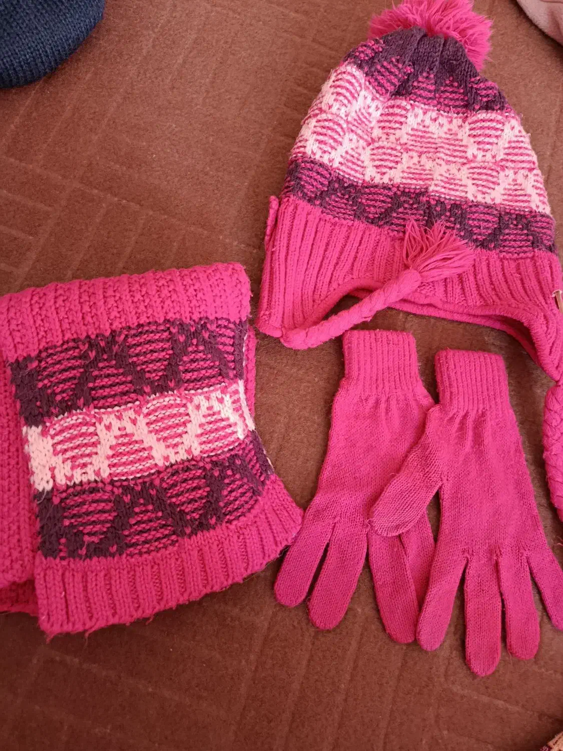 شال و کلاه دخترانه|کفش و لباس بچه|تبریز, |دیوار